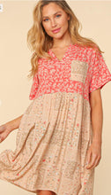 Load image into Gallery viewer, Plus Ditzy Floral Print Short Sleeve Dress