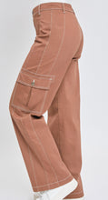 Load image into Gallery viewer, High Rise Cargo Pant