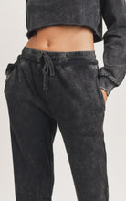 Load image into Gallery viewer, Mineral-Washed Cotton Terry Cuffed Joggers