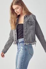 Load image into Gallery viewer, Frayed Hem Washed Jacket