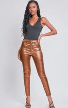 Load image into Gallery viewer, Junior High Rise Metallic Skinny Jean
