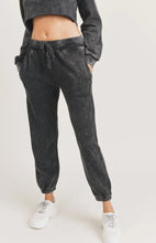 Load image into Gallery viewer, Mineral-Washed Cotton Terry Cuffed Joggers