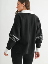 Load image into Gallery viewer, Varsity Edge Pullover