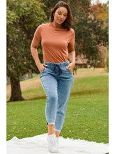 Load image into Gallery viewer, Petite Kozy Fit Mid Rise Jogger