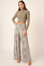 Load image into Gallery viewer, Damask Print Wide Leg Knit Pants