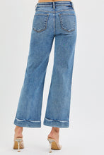 Load image into Gallery viewer, Mid Rise Crop Straight With Taylor Cuffed Risen Jeans