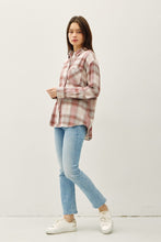 Load image into Gallery viewer, Vintage Plaid Boxy Shirt