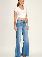 Load image into Gallery viewer, Mid Rise Comfort Wide Leg w/ Seam Detailing
