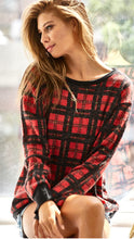 Load image into Gallery viewer, Plaid Knit Pullover Sweater